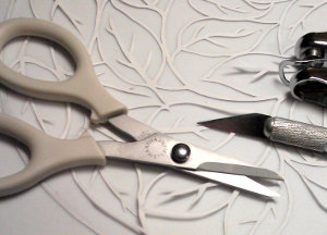 cut paper design Pros and Cons of Scissors vs Craft Knife for Paper Cutting